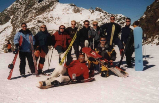 skigruppe1.jpg (73728 Byte)